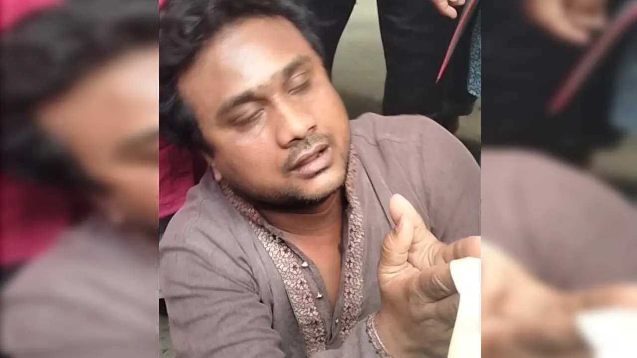 বিশ্ববিদ্যালয়ের দেয়ালে ‘জয় বাংলা’ লেখার সময় ছাত্রলীগ নেতা আটক